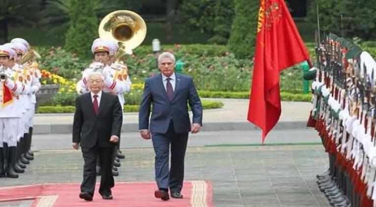 recibimiento diaz canel vietnam