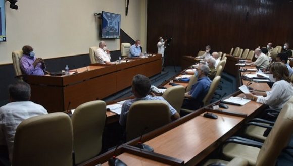 reunion covid 28 sept 580x329