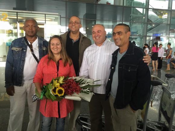 medicos cubanos en Vietnam 3 580x435