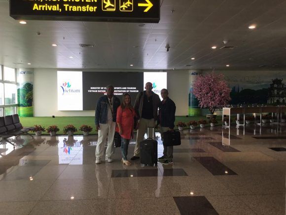 medicos cubanos en Vietnam 580x435