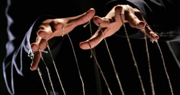 subersión manipulación mercenarios 580x305