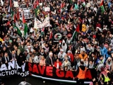 Assange participa en marcha propalestina en la ciudad autraliana de Sidney