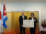Distinguen a gestora de la cultura japonesa en Cuba